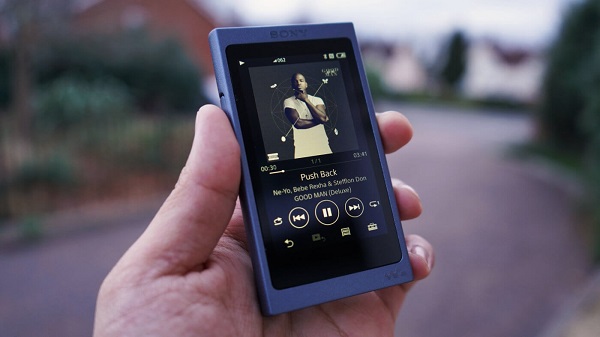 Spotify app offline listening device